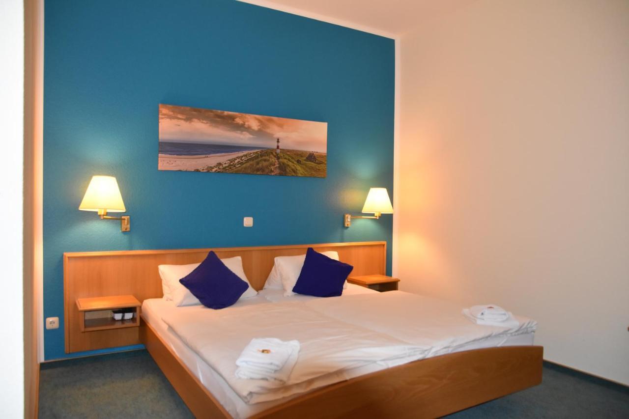 Hotel Zum Gesundbrunnen 바트즈위스케나흔 외부 사진